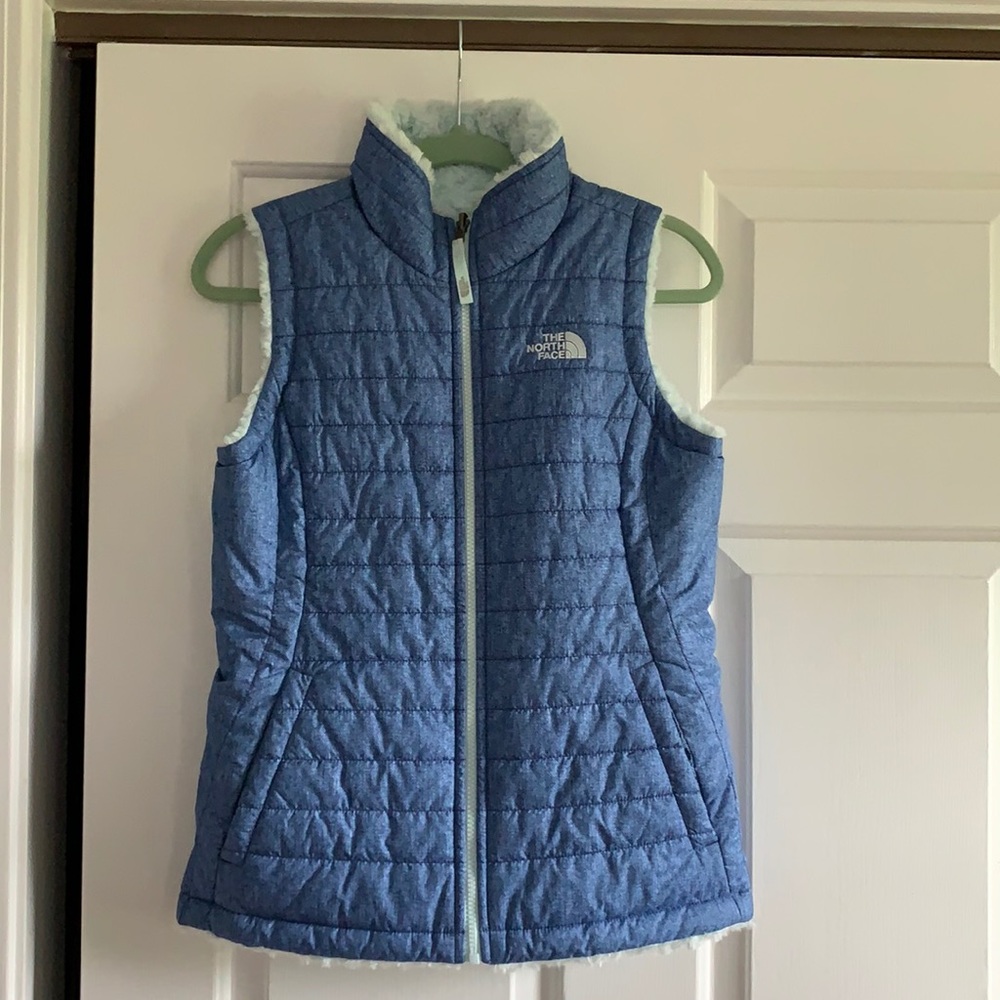 Girls Reversible Northface Vest - Size L (14-16)
